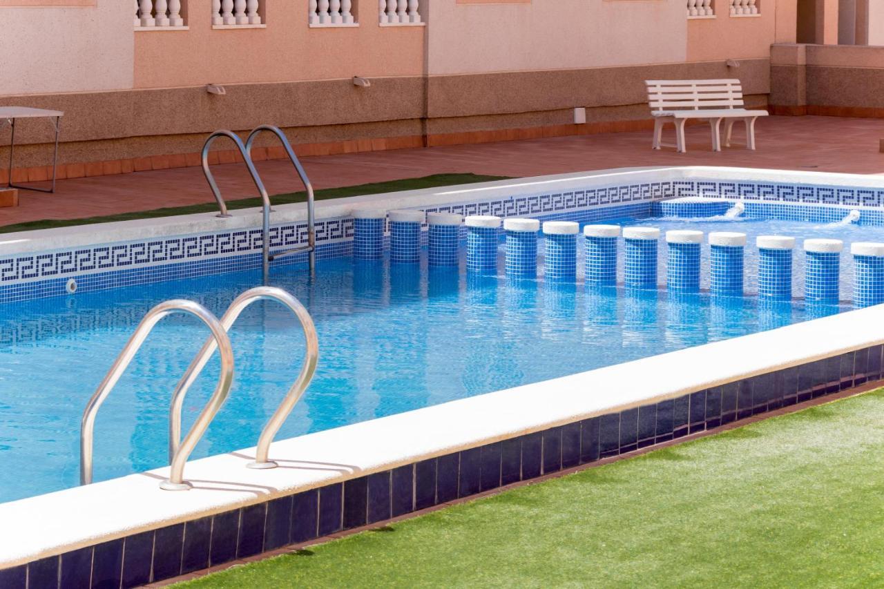 Apartamento Asta Apartment Torrevieja Exterior photo
